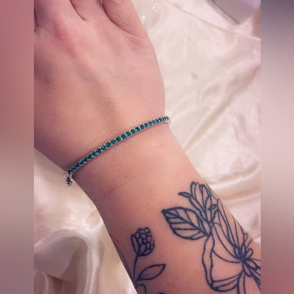 4.5ct Emerald Bracelet sterling silver